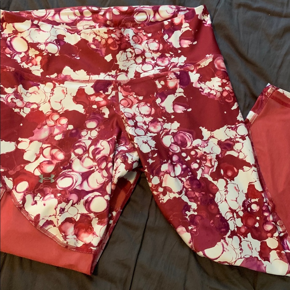 Under Armour compression leggings